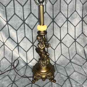Vintage Ornate Brass Cherub 31” Lamp Dale Tiffany Inspired Hollywood Regency